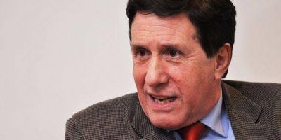 DIAZ PEREZ RECIBIO A CONCEJALES PRO POR EL CONTRATO DE LA BASURA