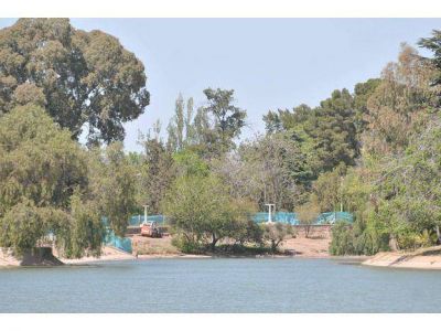 Dos millones de pesos para reflotar las Playas Serranas en el Lago del Parque General San Mart�n