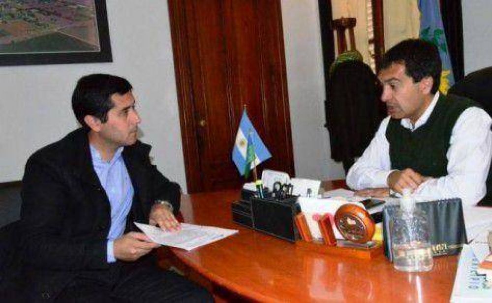 Nazareno Diotti se reuni� con el intendente Jos� Mar�a Medina