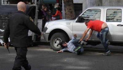 Legislatura: Viviani se despeg� de los incidentes entre taxistas