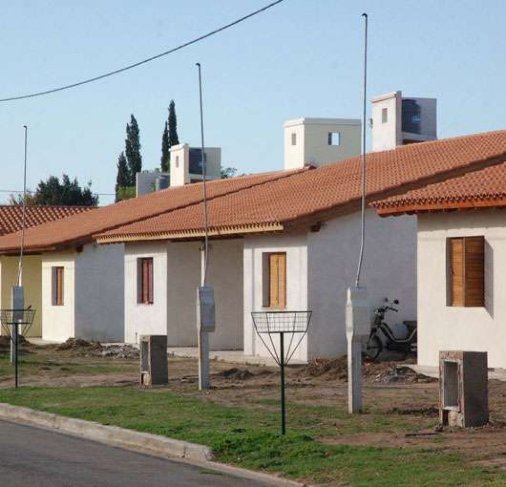 Chilecito: Licitaron 52 viviendas de Clase Media en el distrito San Nicols