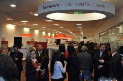 HSBC inaugur� su nueva sede en R�o Grande 