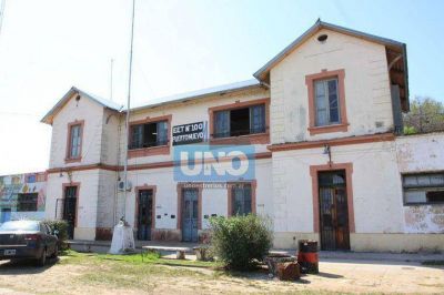 Destinan 300 mil pesos para refaccionar la escuela de Puerto Nuevo