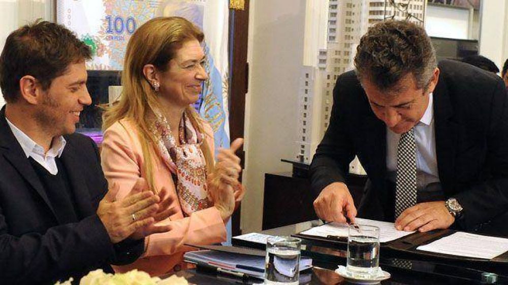 Urribarri firm� tregua de pago a Naci�n hasta fin de a�o