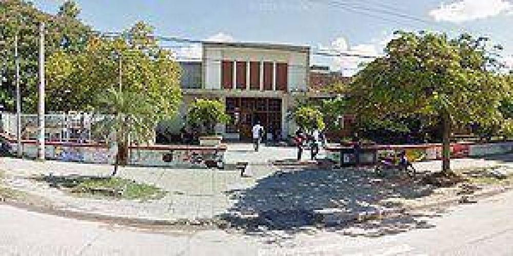 Alumnos contratan patotas en el colegio