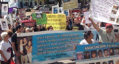 Vecinos marcharon por m�s seguridad