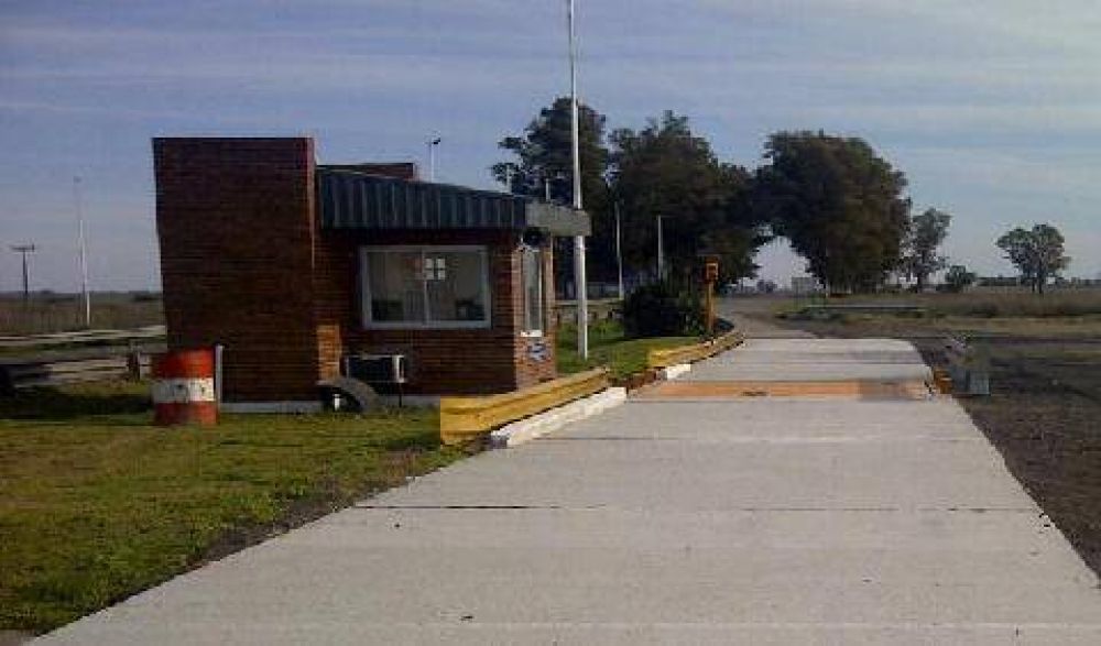 Apuntan al Municipio por demoras en el saneamiento del arroyo Lanusse