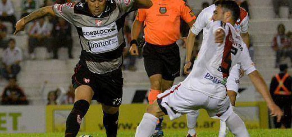 Guaran� empat� 1 a 1 con Instituto; golazo del misionero Jorge Pi�ero da Silva para igualar