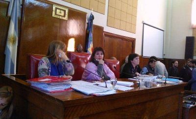 Cambio de rumbo: ahora la UCR acepta mantener la presidencia del HCD