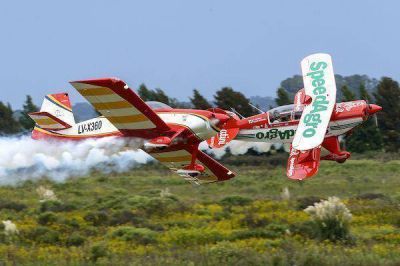 Importante festival a�reo en General Pico