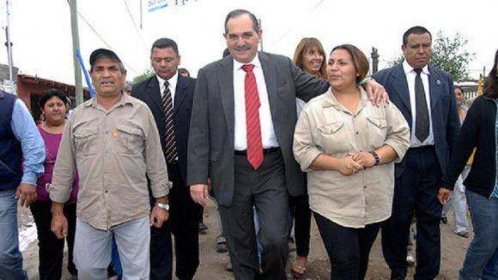 �Los vecinos nos piden que hagamos el cord�n cuneta�