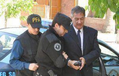Lesa Humanidad: Tur�n imputado por torturas en la Central de Polic�a