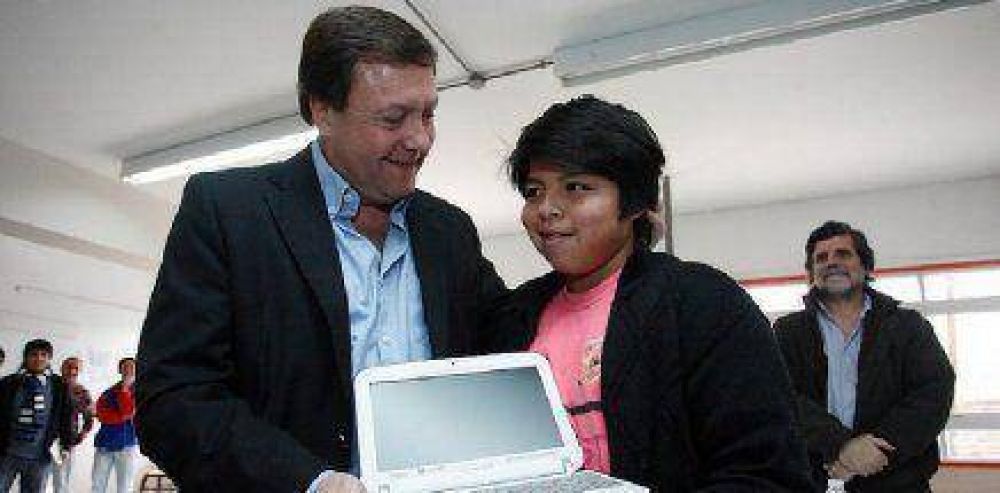 In�dito mail de Weretilneck: pidi� consolidar alianza con radicales