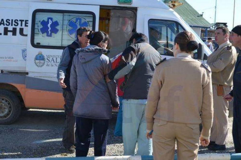 Una joven qued� encerrada por la suba de la marea y debi� ser rescatada