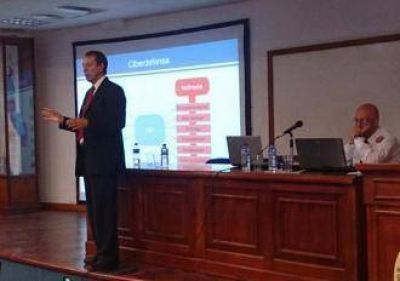 Se realiz� en la UNSa la jornada de Ciber Defensa 