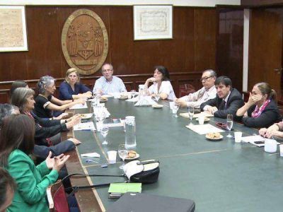 Reforma del Estatuto: se reunieron los decanos de las 13 facultades de la UNT