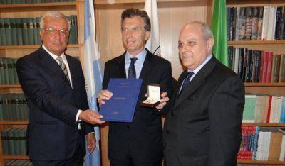 Macri recibi� una distinci�n en Italia