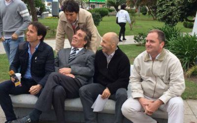 Los precandidatos del PRO de Pilar hicieron campa�a juntos