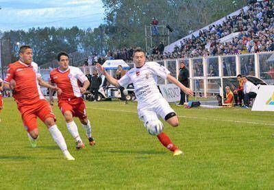 Argentinos dej� con las manos vac�as a Douglas con una sutileza de Riquelme