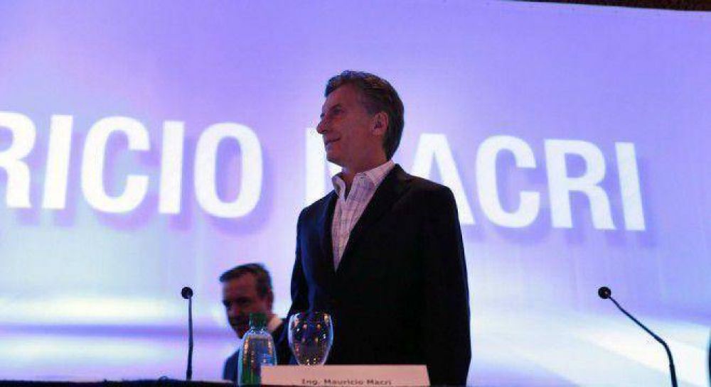 Encuestadores creen que el deterioro econ�mico favorece las chances de Macri