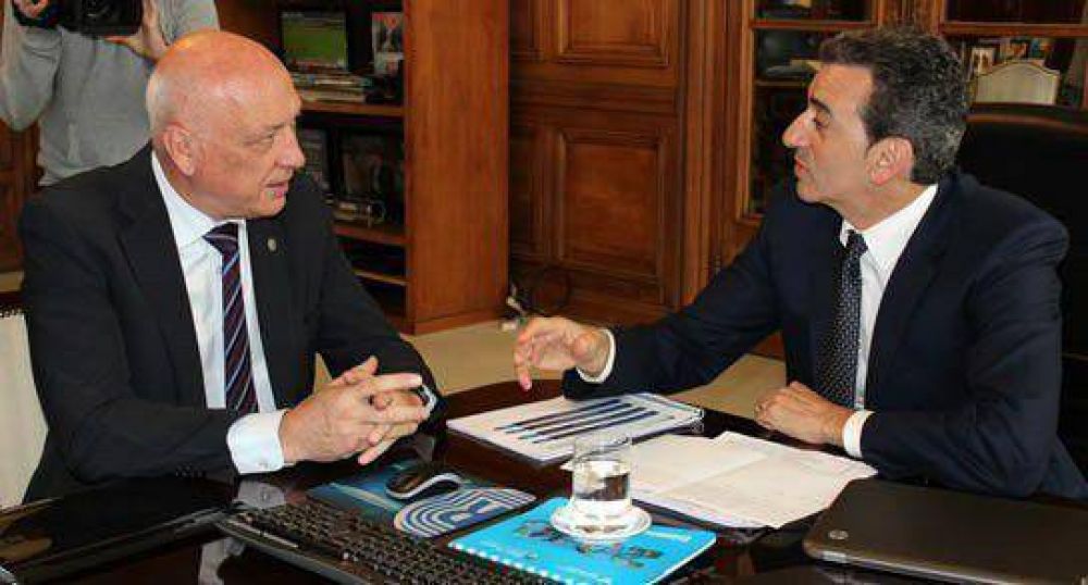Bonfatti y Randazzo analizaron el avance de obras ferroviales
