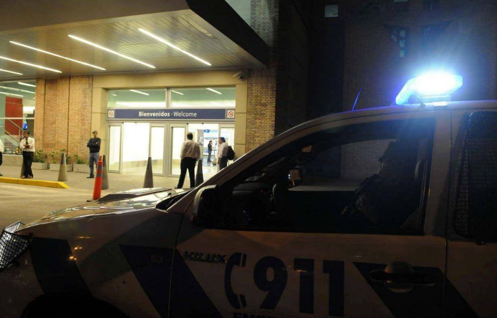 Tres detenidos por el presunto caso de trata en el aeropuerto