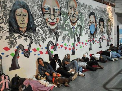 Desbord� el aeropuerto de Mendoza, por niebla en Chile
