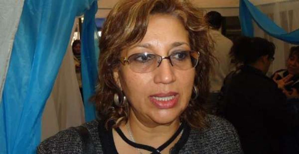 Hilda Lucero: �Rogelio De Leonardi me da verg�enza�