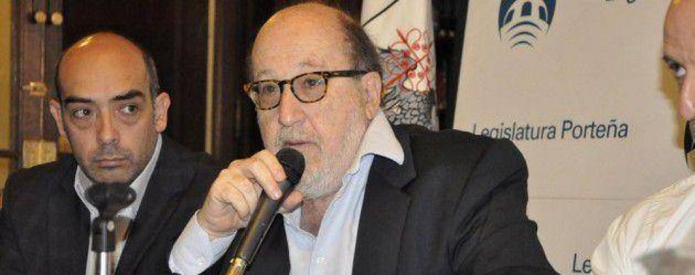 Epszteyn reemplaza a Rinaldi pero pasa su banca del ibarrismo al FpV