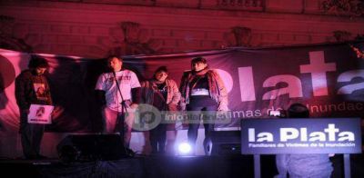Movilizaci�n vecinal reclam� obras y justicia a 18 meses de la inundaci�n