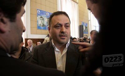 Se suman voces de rechazo a la presencia de Pampill�n en el Concejo