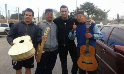 Ciro Pertusi, ex l�der de Ataque 77, visit� a j�venes privados de libertad