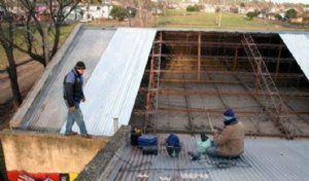Infraestructura: s�lo atienden casos de emergencia en escuelas