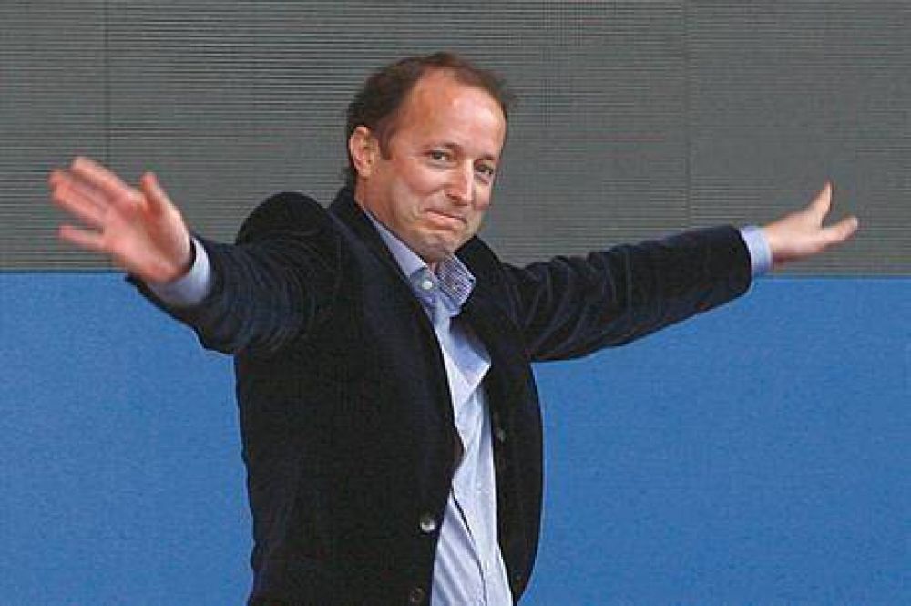 Insaurralde almorz� en secreto con intendentes del sciolismo