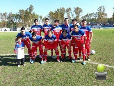 BRAGADO CLUB EN UN NUEVO COMPROMISO DE VISITANTE NO PUDO CON SU RIVAL