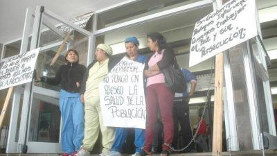 Empleadas de la Fundaci�n de Ramos quieren pasar al Estado
