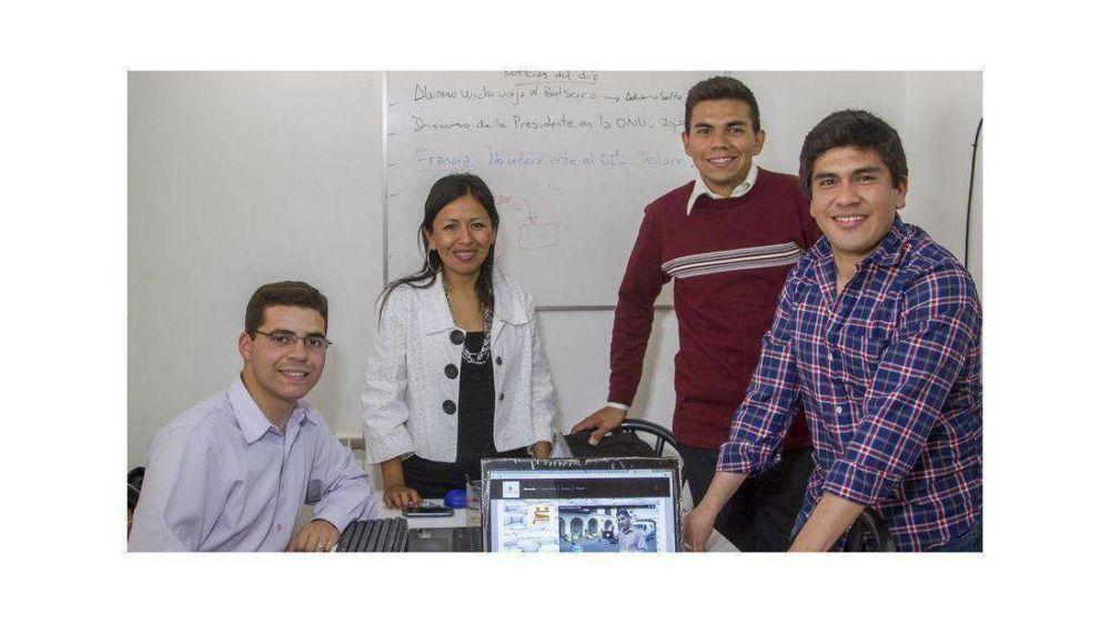 El gran gesto de informar m�s all� de las palabras