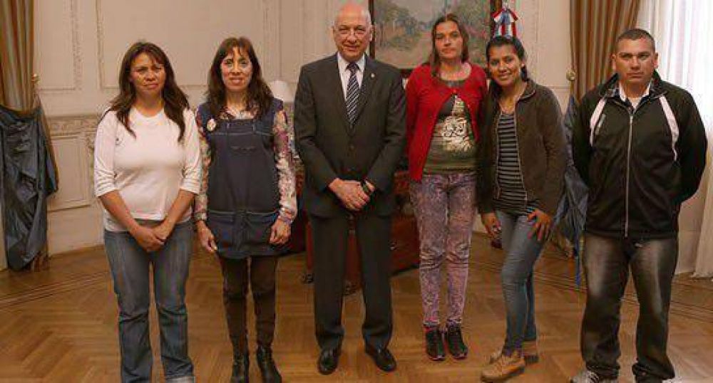 Aportes a instituciones educativas