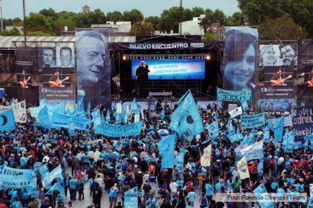 Sabbatella: �Esta fuerza pol�tica est� a disposici�n de Cristina Fern�ndez de Kirchner�
