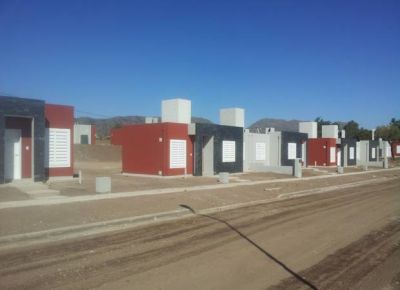 Aseguran que entregar�n las cien viviendas de La Punta