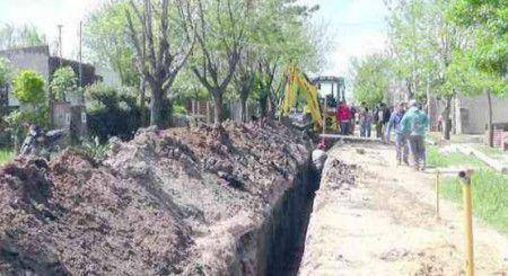 Se ampliar�n 80 cuadras de red colectora cloacal