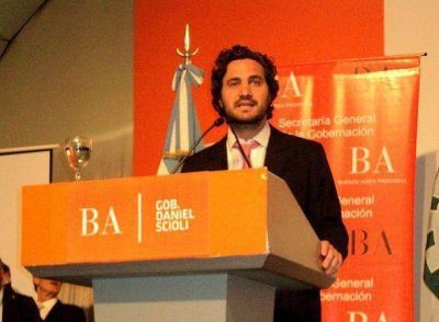 Cafiero: �Es una locura de Posse el realojamiento del Barrio Uspallata�