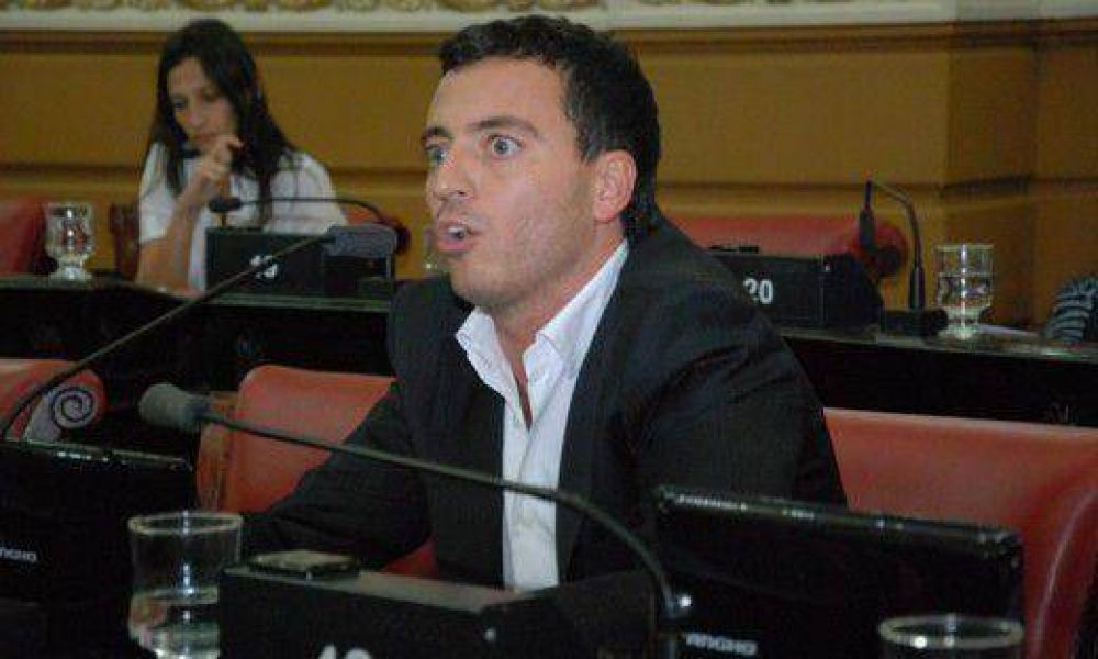 UCR denunci� fuerte mora de Provincia en giros a intendentes para Ni�ez y Ancianidad
