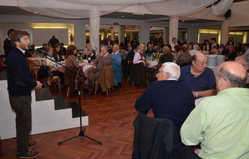 Presidente del EMVIAL particip� de la fiesta de la Hispanidad 