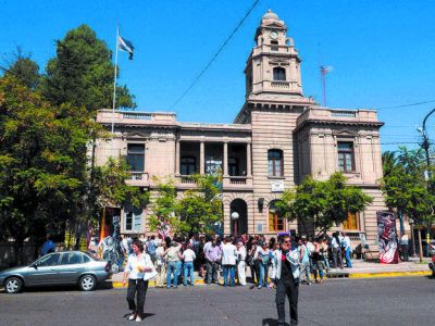 Investigan qu� sucedi� con un hombre que estuvo cautivo varias horas