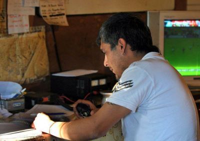 A punta de pistola robaron la recaudaci�n de una remisera