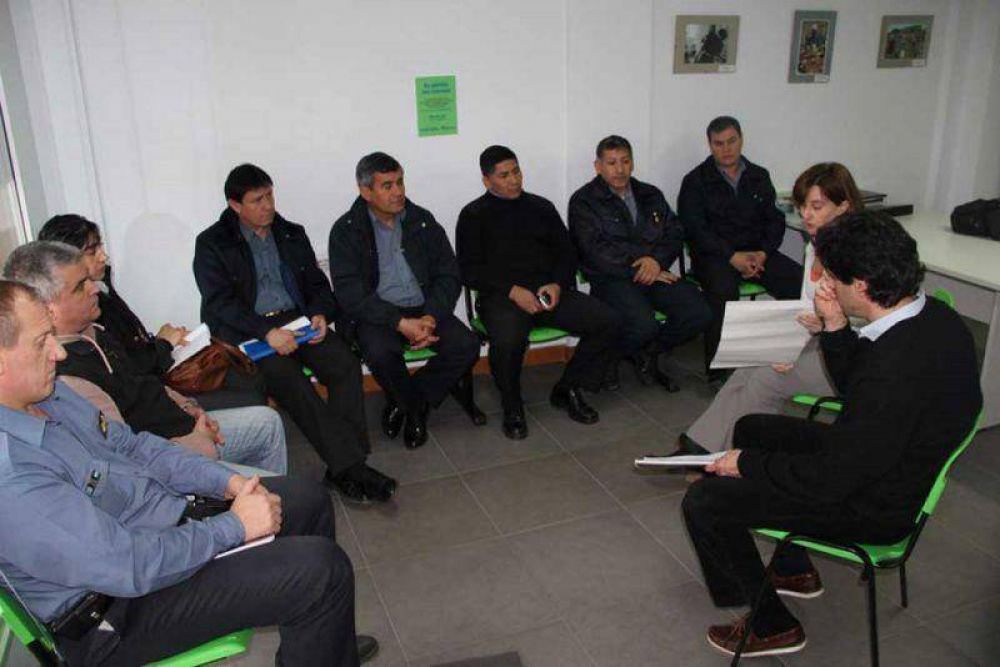 El INADI se reuni� con jefes policiales