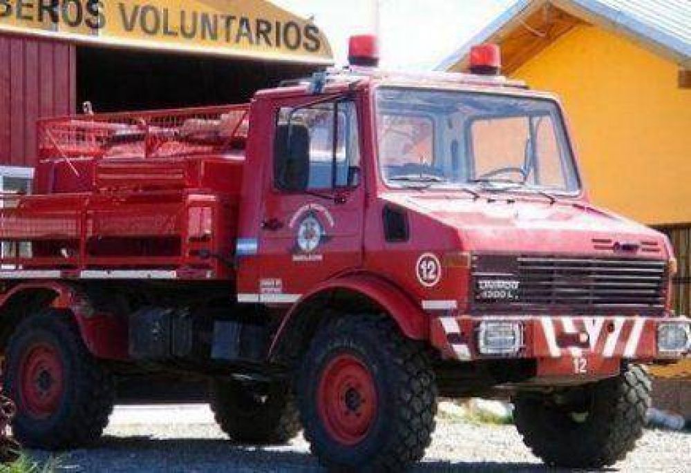Se qued� encerrada en el ba�o y debi� ser auxiliada por bomberos