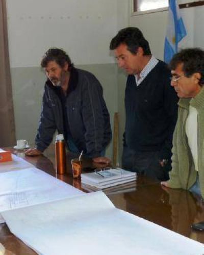Iglesia busca $130 millones para las cloacas de Rodeo