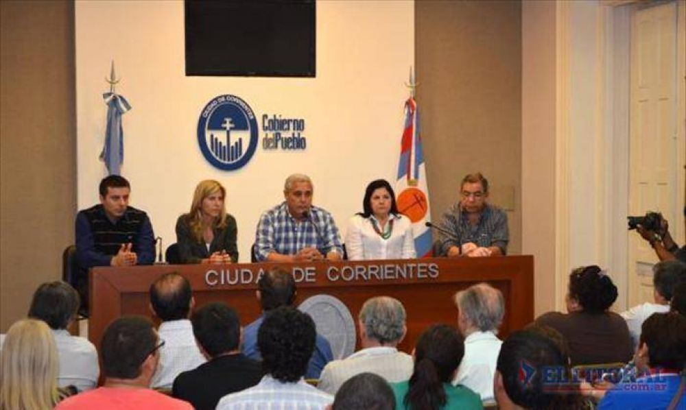 R�os anunci� aumento salarial, Convenio Colectivo y m�s pases a planta de los Neike